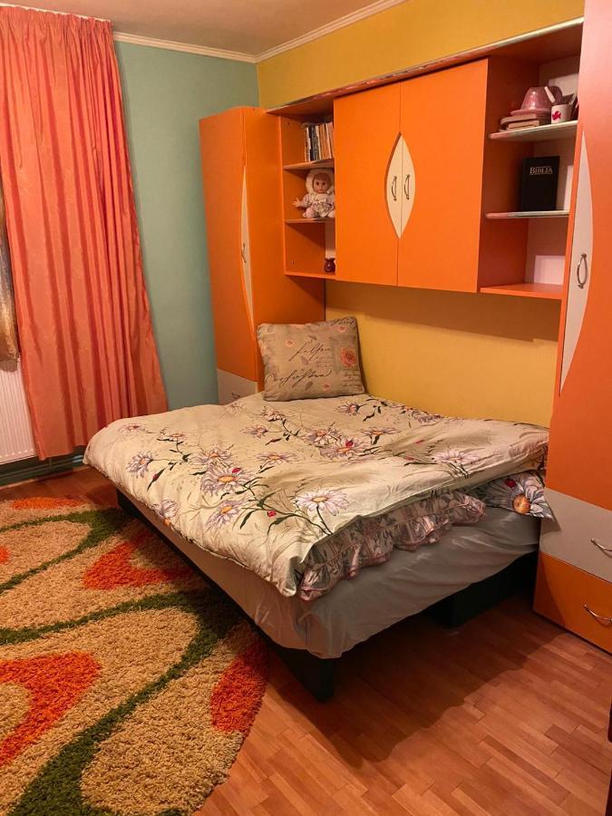 Вилла Casa Alesi Dragoslavele Экстерьер фото
